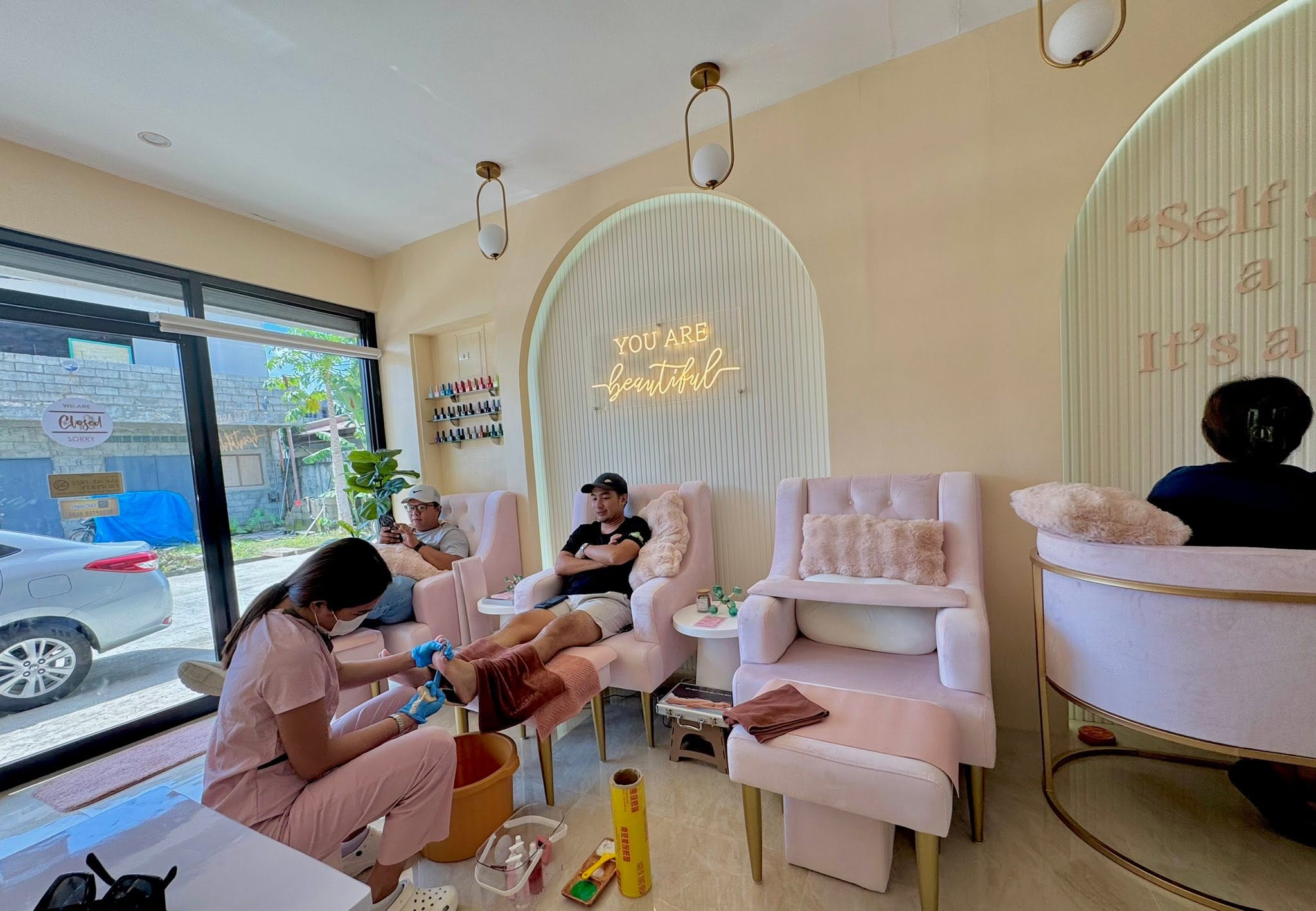 Nail'd It Spa by Fizz