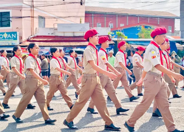 Hadang festival civic parade 1